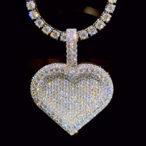 Hiphop Moissanite Pingente Chain Coração personalizado Forma do coração 925 Sterling Silver Iced Out Moissanite Diamond Chain Pingente