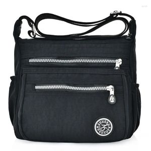 DrawString Nylon Women Messenger Påsar Liten handväska axelväska kvinnliga tvärkroppar handväskor högkvalitativ bolsa totstrand