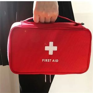 2024 Empty Large First Aid Kit Portable Outdoor Survival Disaster Earthquake Emergency Bags Big Capacity Home/Car Medical Package för första