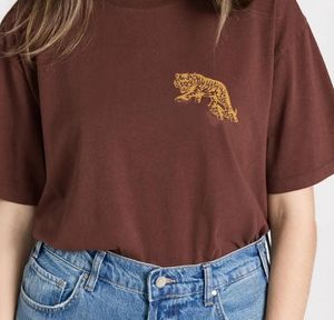 Damen T-Shirts Designer gelb Tiger Buchstabe gedruckter Wein rote Baumwolle Kurzarm T-Shirt für Frauen