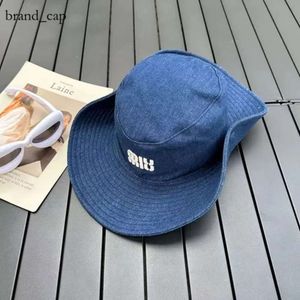 Mui Mui Hat Luxury Designer Miui 모자 남성 여성 캡즈 로고 자수 넓은 괄호 버킷 모자 8233