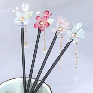 Headbands Vintage Wooden Flower Tassel Step Shake Hair Clip Hair Stick Antique Hair Style Decoration Headpiece Hair Clip Gift Q240506