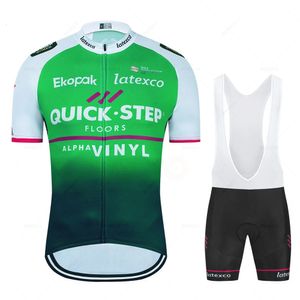 Quick Step Pro Team Cycling Jersey Set for Men Summer Ciclismo Clothing Road Bike Shirts Suit Bicycle Tops 240506