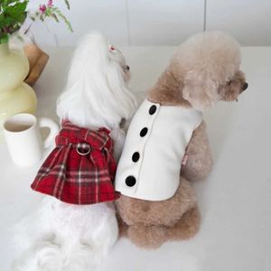 Dog Apparel Autumn Winter Pets Christmas Plaid Skirt Vest Pet Clothing Couple New Year Dresses for Small Dogs H240506