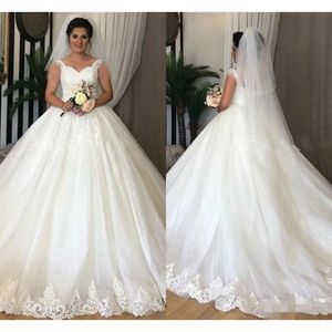 Straps 2020 Dresses Vintage Ball Lace Applique Tulle Castle Wedding Bridal Gown Custom Made Vestido De Novia