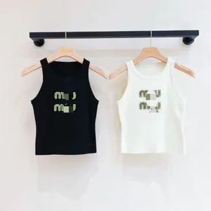 Kadın Tişörtleri Tasarımcı Kadın Seksi Halter Tee Party Moda Üstü Üst Lüks İşlemeli Gömlek İlkbahar Yaz Sırtsız E0L5