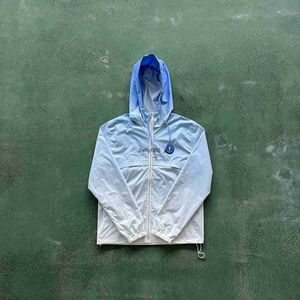 Herbst neuer Trapstar American Trendsetter Light Blue Gradient Langarmer Kapuzen -Sturmtruppengraben Jacke