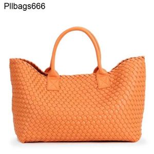 BottegVenets Handbags Cabat Tote Bag Large Woven Ins Tote Bags Trendy Leisure Shopping Stars Same Brand Large Quantity of Vegetable Baskets Pastoral Style Soft and P