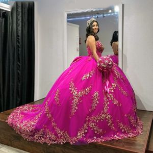 2024 Rose Red Off the Shoulder Quinceanera Dress Ball Gown Applique Lace Beading Tull Sweet 16 Vestido de 15 Anos