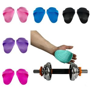 Viktlyftning Grip Pads Gym Träningshandskar Silkispil Gel Antislip Fitness Grips för män Kvinnor Dumbell Pullup Strength Training 240423