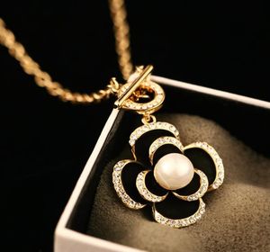 top quality exaggerated Camellia japonica pendants necklaces for women party wedding jewelry accessories3391902