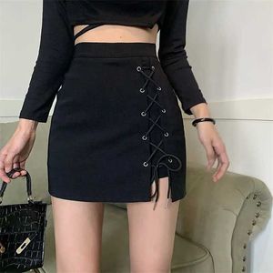 Skirts Spring and summer high waisted tight fitting womens sexy tight fitting lace black short skirt womens street clothing Gothic Y2K tight fitting clothesL2429