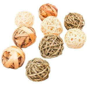 Toys 9Pcs Natural Rabbits Chew Rattan Ball Small Animal Activity Toys Bird Parrot Play Toy Guinea Pigs Gerbil Grass Ball