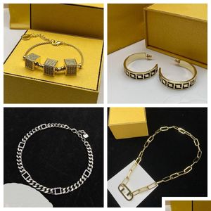 Bracelet, Earrings & Necklace New Fashion Top Look Bracelet Classic Design Trendy Gold Dainty Initial Lock Plated Padlock Letter For Dh3Iu