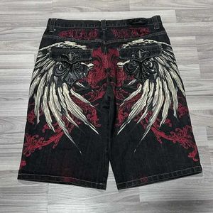 Men's Shorts Gothic hip-hop wing oversized pattern printed mens denim shorts in the summer of the 2000s new fashion street trend Y2K pantsL2405