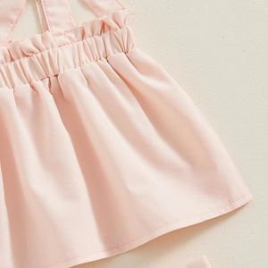 Kläduppsättningar småbarn baby flicka sommardräkt söt ruffle tank top ljus rosa gröda med elastiska midjeshorts set 2 st