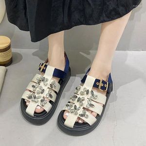 Sandały Kobiet Rhinestone Flat Canvas Buty Buty Bugi Pas Pasek Niepoślizgowy Platforma Zaprojektowana biuro Buty Summer