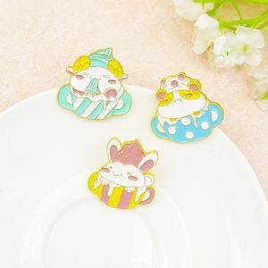 Cartoon Sheep vovô Little Rabbit Baby Dragon Cat Brother Bath Bath Broche