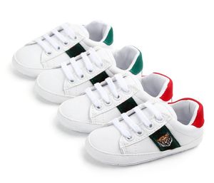 Buty dla dzieci dla dziewcząt miękkie buty sprężyna bystra bystrzy białe niemowlę noworodka buty Pierwsze Walker3777885