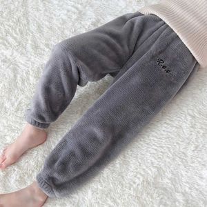 Shorts Winter Childrens Coral Plush Pants Solid Thick Warm Trousers Autumn Childrens Elastic Waist Loose Straight PantsL2403
