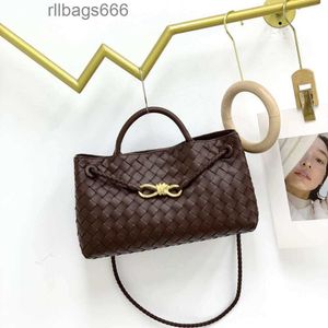 Lady Bags Ha Venetta Crossbody Yatay Bag Tek Tasarımcı Batı/Doğu Örme Kadın Bottaggss Omuz Yaz Andiamo NE Cowhide KMy2