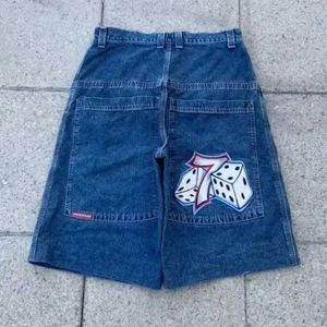 Mäns jeans street kläder jnco shorts y2k new hajujuku tärningar 7 grafisk hiphop väska denimshorts för män och kvinnor hög midja basket shortsl2405