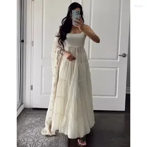 Roupas étnicas Costura cheia de Salwar Kameez Georgette Vestido de cachecol com estilingue branco Paquistão