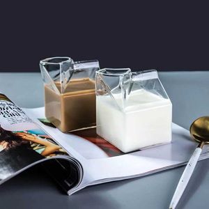 Tumblers 250 ml Creative Milk Box Cup Transparent Form Cups Studenter Drick Bottle For Juice Cute Coffee Tea Drinkware H240506