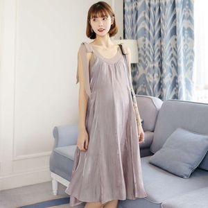 夏の新しいスカート2024韓国版気質ストラップファッションカジュアルな妊婦ズウェア