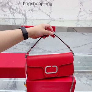 Buckle New Purse Shoulder Chain Designer Armpit Loco Design Bag V-shaped Magic Diagonal Stick Valenttiinos Square Bags Single 24 Water Flip KF1T