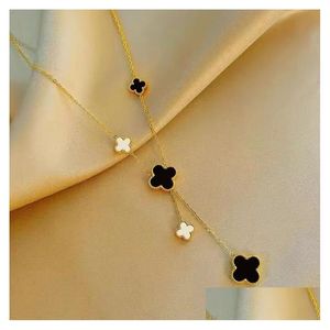 Pendant Necklaces Fashion Designer Jewelry Classic 4/Four Leaf Clover Locket Necklace Highly Quality Choker Chains Plated Gold Girls G Dhfla