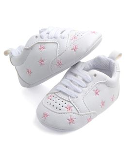 Babyskor nyfödda pojkar flickor hjärtstjärna mönster första vandrare barn småbarn snörning pu sneakers 018 månader3812729