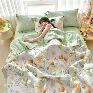 Quilted Spring Summer Quilt Queen Size Soft Comfortable Quilts Machine Washable Single Double Blanket for Bed Comforter 240506