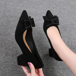 Scarpe vestite Mujer Tacones Altos Women Cool Street European Style European High Heel Lady Casual Punted Party Teli E3117