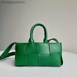 Vintage designerpåsar för Bottgs Vents Vents lyxstil äkta läder handgjorda vävda kvinnors handväska med original logotyp