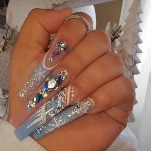 False unhas de Natal longas unhas falsas design de floco de neve, unhas falsas francesas com diamante xmas prensas de capa completa nas unhas Manicure Tips T240507