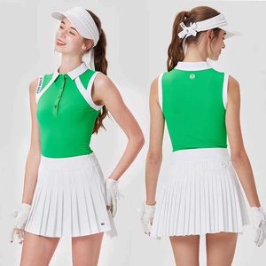 Women's Tracksuits BG 2024 New Wear Women Slveless Tops Breathable High-end Grn Shirts Female High Waist Pleated Skirt Tennis Suit Y240507