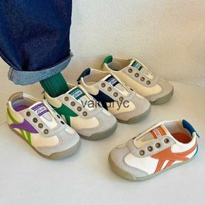 Sneakers Childrens Canvas Shoes Girls Sports 2024 Spring and Autumn Baby Indoor Rivinergarten Boys Training H240507