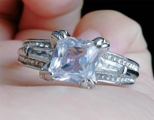 Векалонские женщины Большое ювелирное кольцо кольцо принцесса разрезать 10 -е алмазное камень 300pcs CZ 925 Серебряное обручальное кольцо стерлингового серебряного серебря