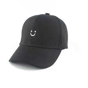 Boll Caps Baseball Cap leende ansikte broderi snapback hattar för män kvinnor mode hip hop caps lyckliga älskare solskydd pappa hatt y240507