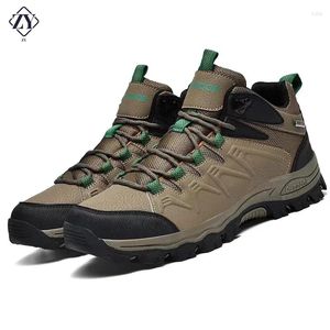 Casual Shoes Male Sneakers Fashion Waterproof Winter Outdoors Designer Work Boots Nonslip Hiking For Men