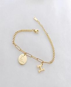 Cadeia de link Fashion Gold Aço inoxidável Roman Letter H CHARM BANGALLES BANGLES FEMINAS JOENS COREANAS JOWELS6368349