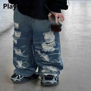 Hose koreanischer Stil Neue Spring Boys Loose Ripped Jeans elastische Taille Retro Blue Denim Hosen Kinder Mode vielseitige Kleidung H240507