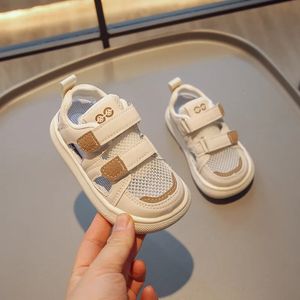 Buty dla niemowląt Modna siatka oddychająca trampki dla niemowląt Tenis Infantil Menino Wygodne buty dla dzieci zapatillas chłopcy dziewczęta 240506