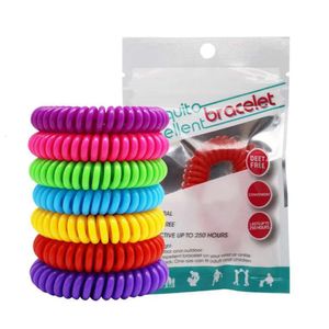 Bracelets de pragas Controle de mosquito Repelente de pulseira Proteção de insetos Camping Campo à prova d'água de pulso em espiral externo Indoor 8 Colors S