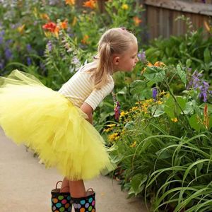 Tutu -Kleid süße Mädchen gelbe Tutu -Röcke infamilte Kleinkind Flauschige Ballett Tutus Pettiskirts Kinder Geburtstag Halloween Party Kostüm Unterrocken D240507