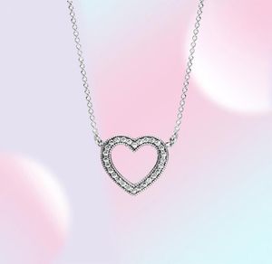 New 100 925 Sterling Silver Loving Hearts of Necklace Clear CZ temperamento elegante Corrente da clavícula adequada 590534CZ3053507