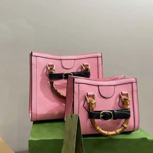 Chanei 8 Colors Luxurys Handbags Women Designer Bags Bamboo Wholesale Counter Facs Leather Crossbody Pres