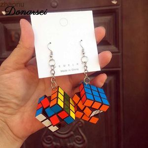 Dangle Chandelier Donarsei Funny Resin 3D Magic Cube Womens Drop Earrings Colorful Geometric Cube Pendant Earrings Novel Jewelry XW