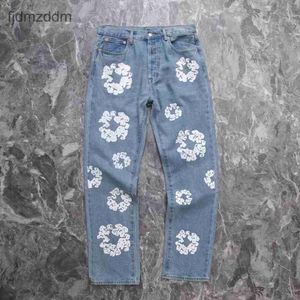 Jeans de jeans de jeans tanjianzi moda masculina high street hip hop kapok casal imprimido calças de perna reta mzzt